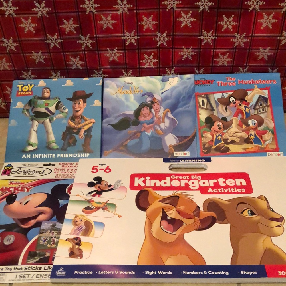 Disney Gift Book bundle